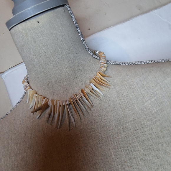 Vintage Hawaii " Shark Tooth" 80's/ 90s Beach Necklace SPECIAL : READ OFFER - Picture 6 of 9